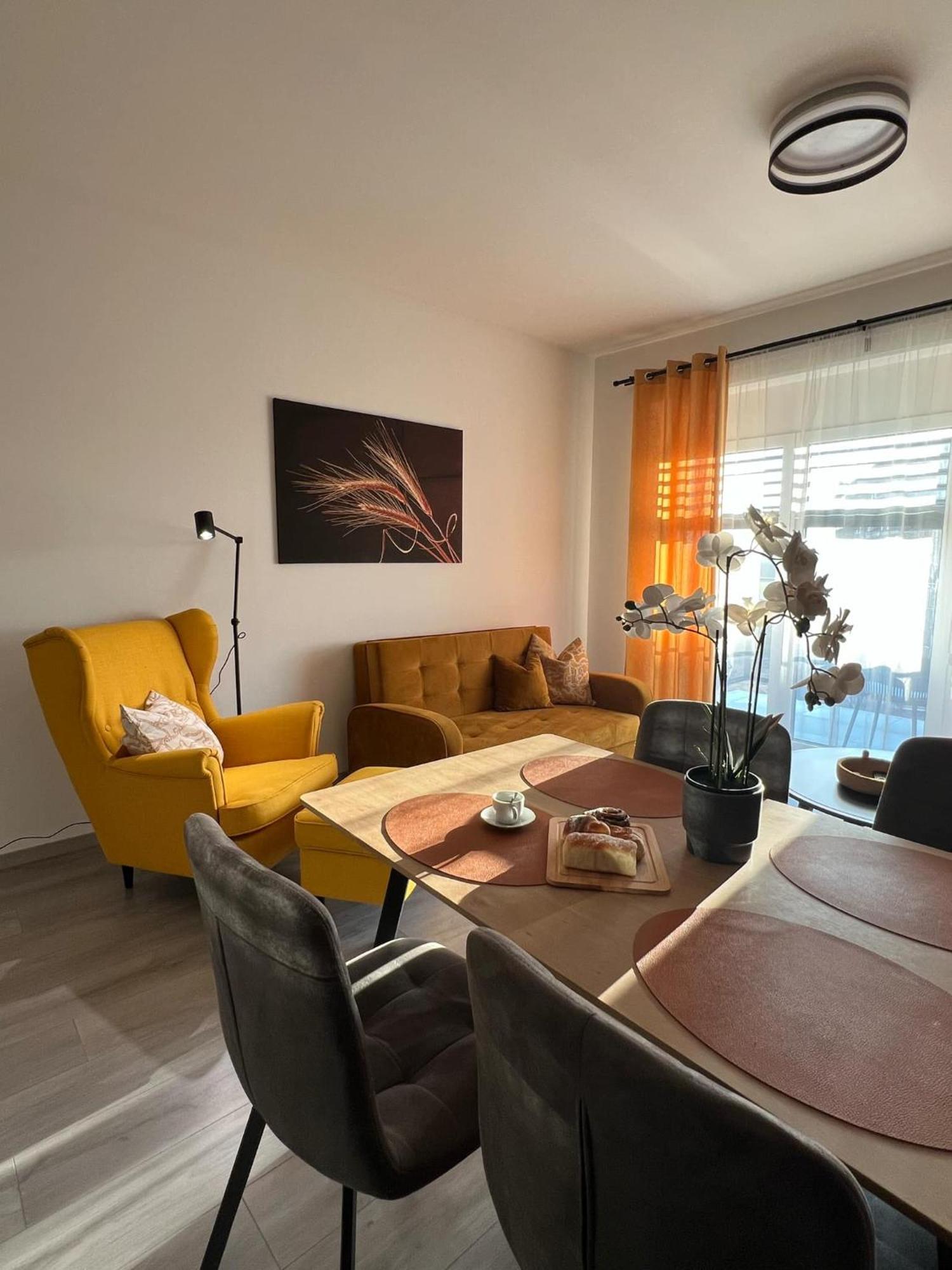 Harmonia Riva Apartman B11 Dunaszerdahely Kültér fotó